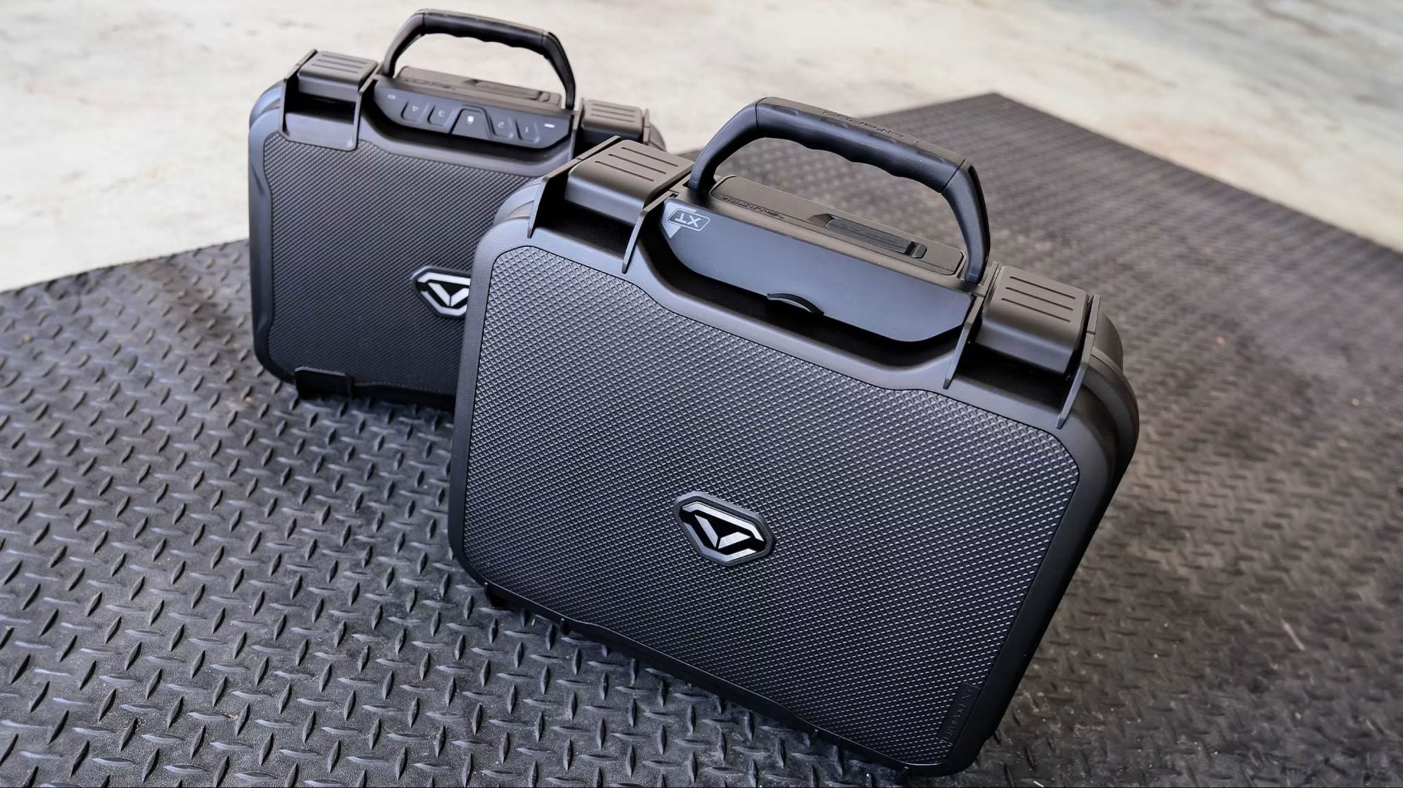 LifePod XT Rugged TSA-Approved Gun Case For Travel – Vaultek Safe