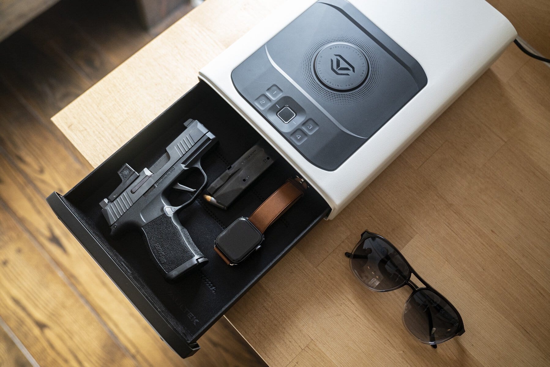 Vaultek Smart Station DS2i | Nightstand Gun Safe – Vaultek Safe